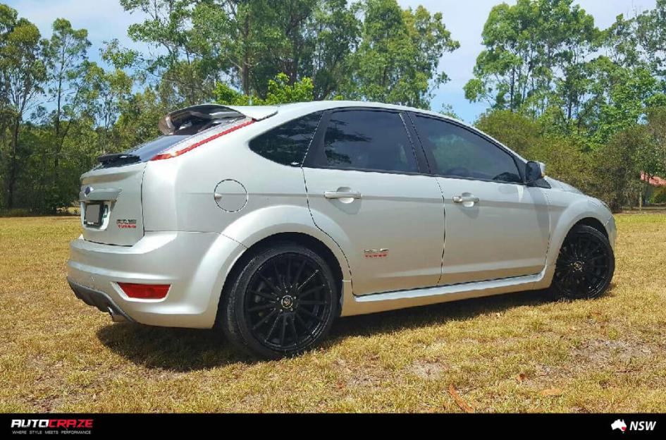 FORD FOCUS  5 STUD  LUX MATTE BLACK